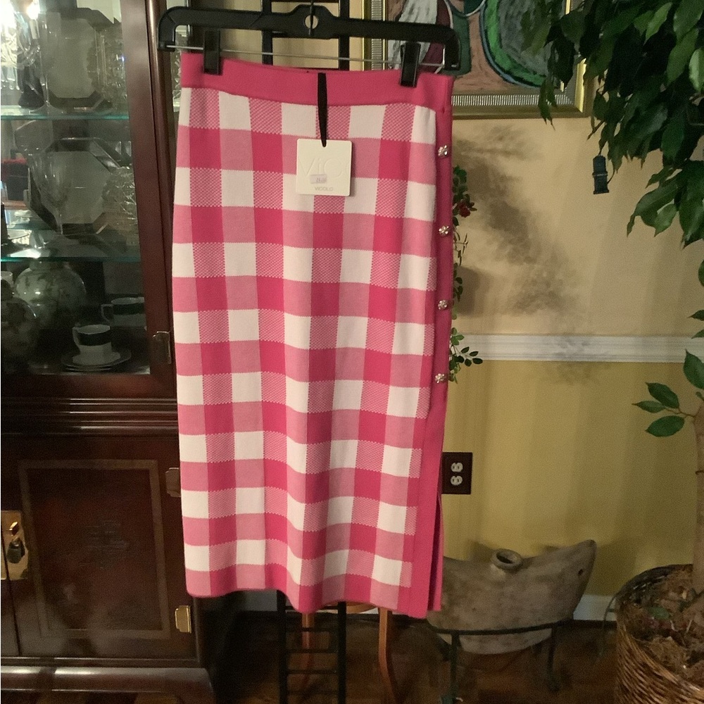 Chic Pink Checkered Pencil Skirt